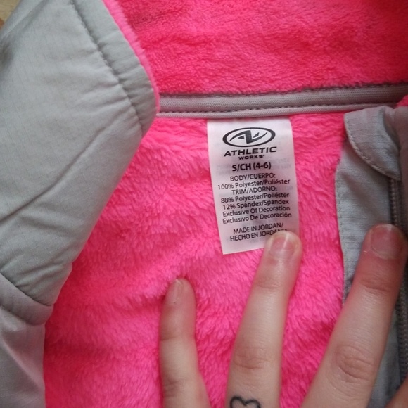 Pink jacket - Picture 2 of 2